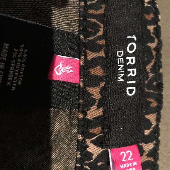 Sexy leopard print 5 pocket jeans - Picture 3 of 4
